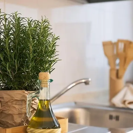 56 Direttamente Sul Mare - Red Tropical Daire *