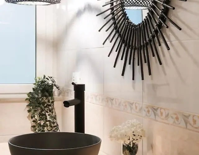 56 Direttamente Sul Mare - Red Tropical דיאנו מרינה